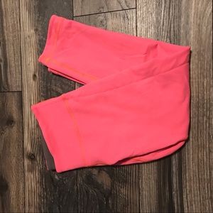 Lululemon wunder under
